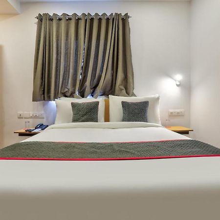 Oyo Townhouse 156 Maraimalai Nagar Hotel Chennai Ngoại thất bức ảnh
